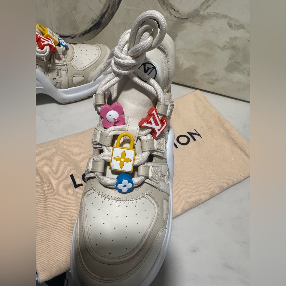 ONE DAY SALE✨
SALE✨Louis Vuitton archlight Cream and Multicolor Women's Sneakers - Picture 15 of 16